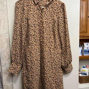 Abercrombie & Fitch Leopard Print Blouse